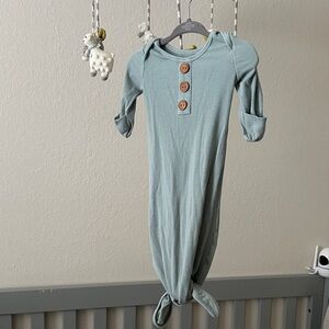 Caden Lane Soft Green Ribbed Baby Gown